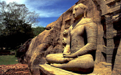 Estatua Polonnaruwa Sri Lanka